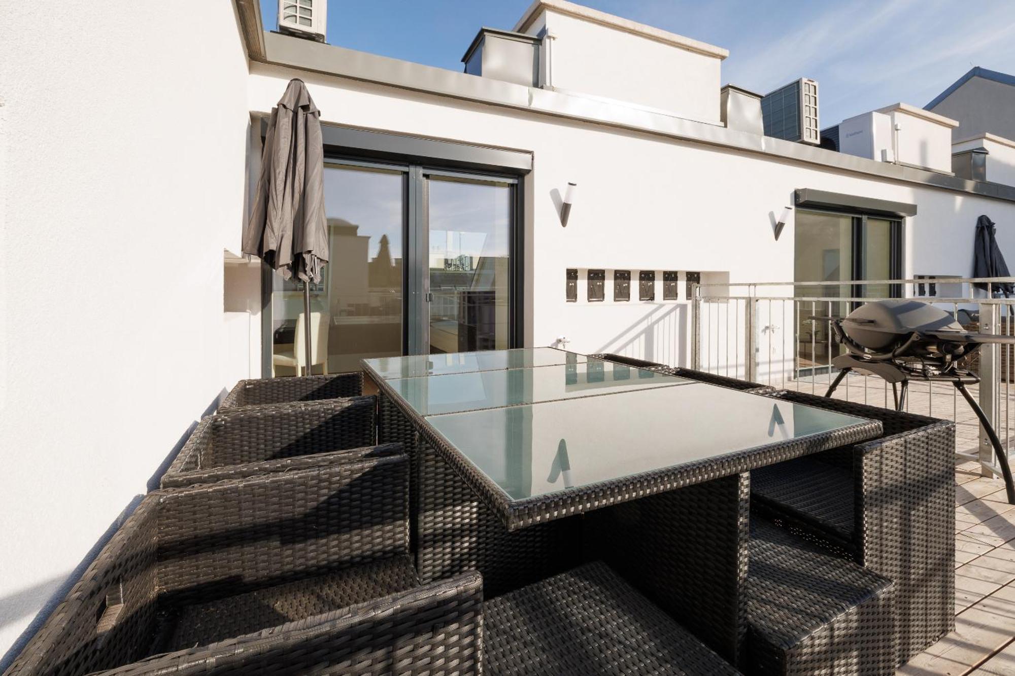 Symphony Apartments 40 - Modern Loft With Terrace And Grill In Central Location Wien Ngoại thất bức ảnh