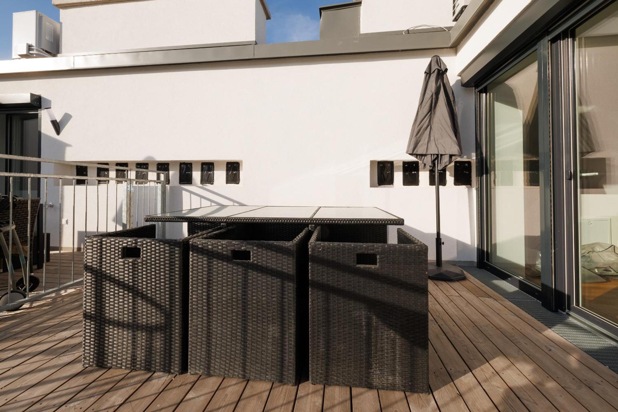 Symphony Apartments 40 - Modern Loft With Terrace And Grill In Central Location Wien Ngoại thất bức ảnh