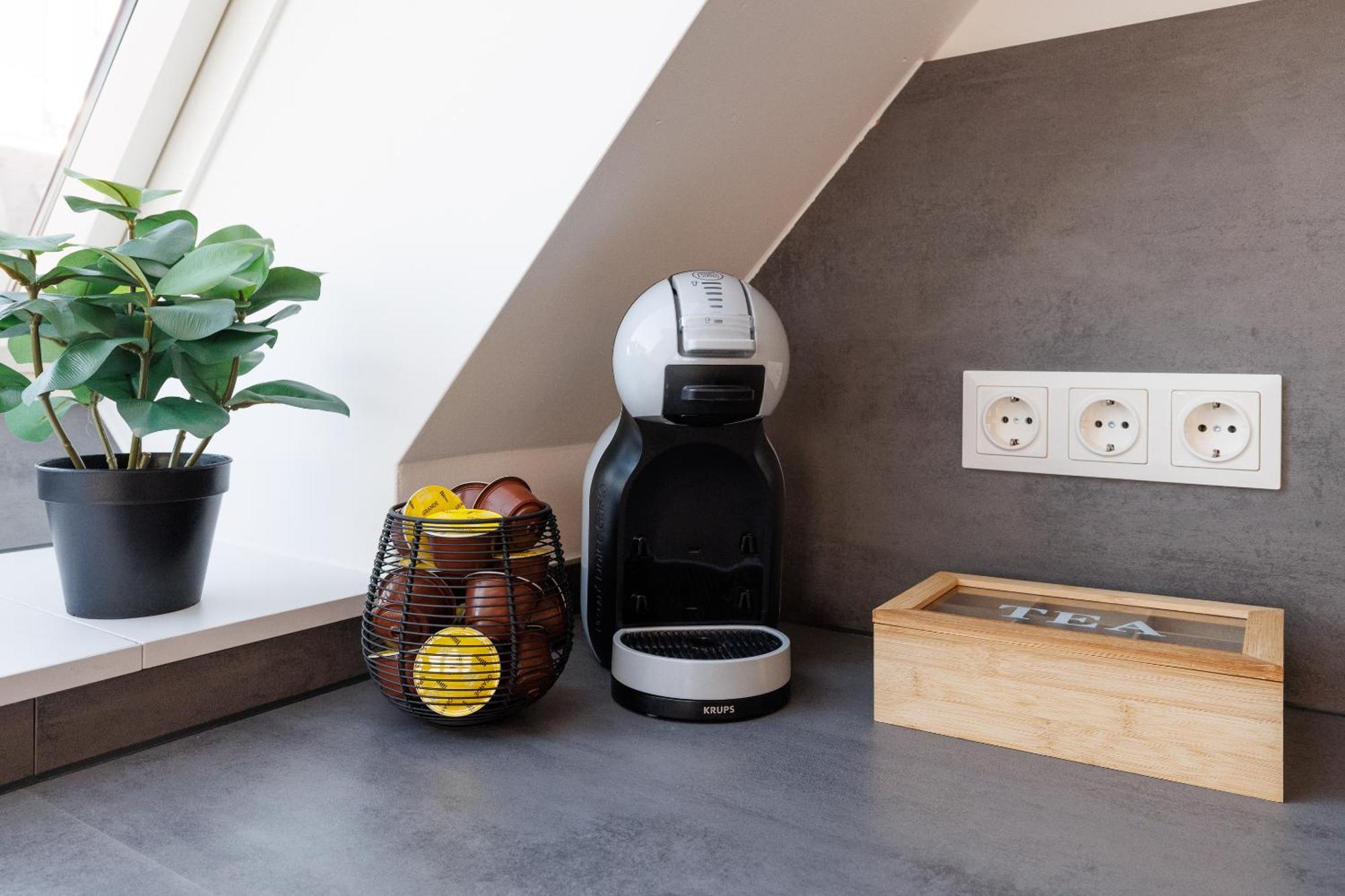 Symphony Apartments 40 - Modern Loft With Terrace And Grill In Central Location Wien Ngoại thất bức ảnh